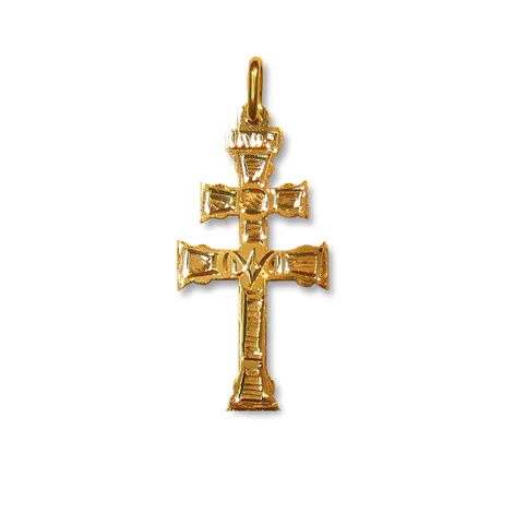 Cruz de Caravaca grabada a mano