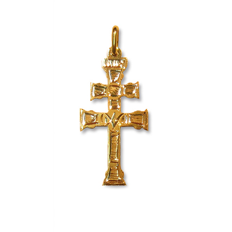 Cruz de Caravaca grabada a mano