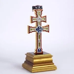 cruz de caravaca peana