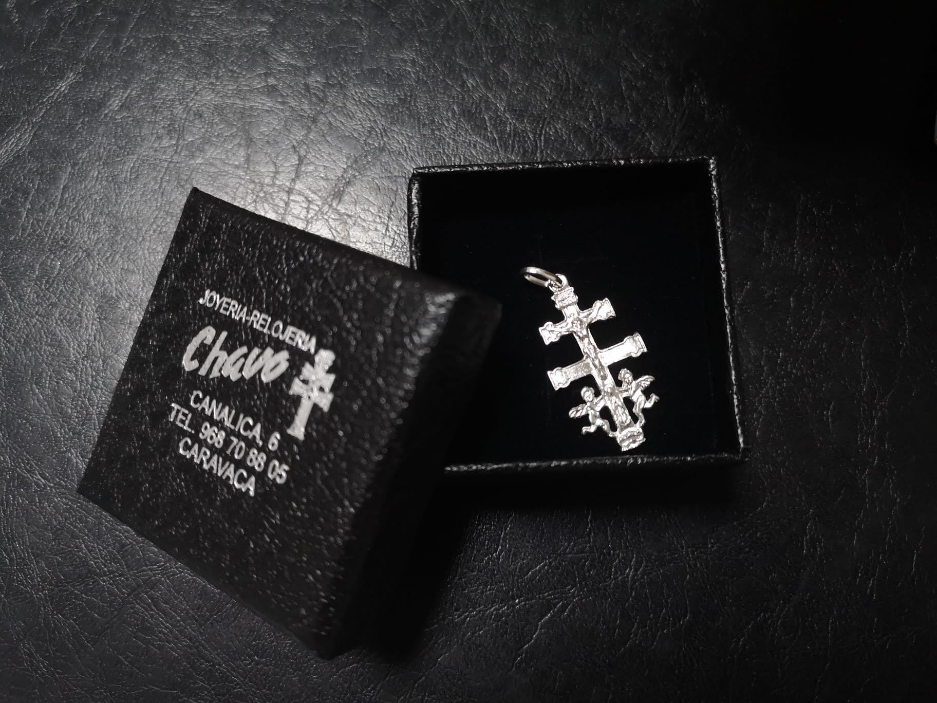 Cruz de Caravaca en plata de ley 925 grande