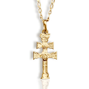 Cruz caravaca dorada